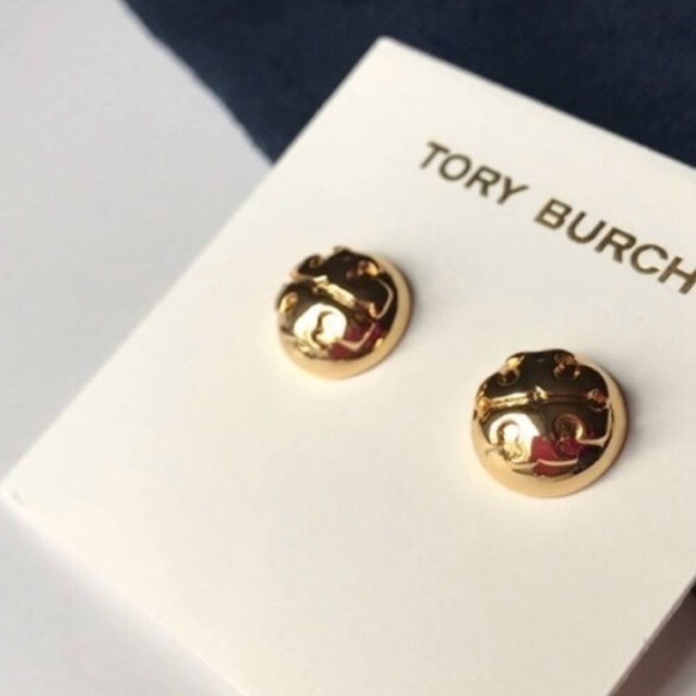 Golden Tory Birch studs ✨